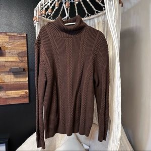 H&M turtle neck in brown